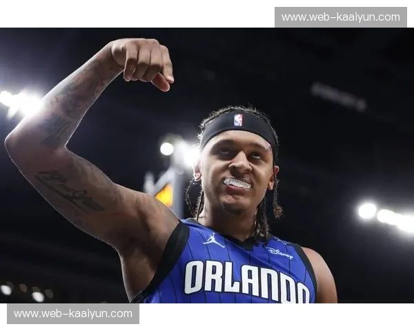 魔术青年军防守纪律提升,班凯罗卡特内线组合需更好空间利用